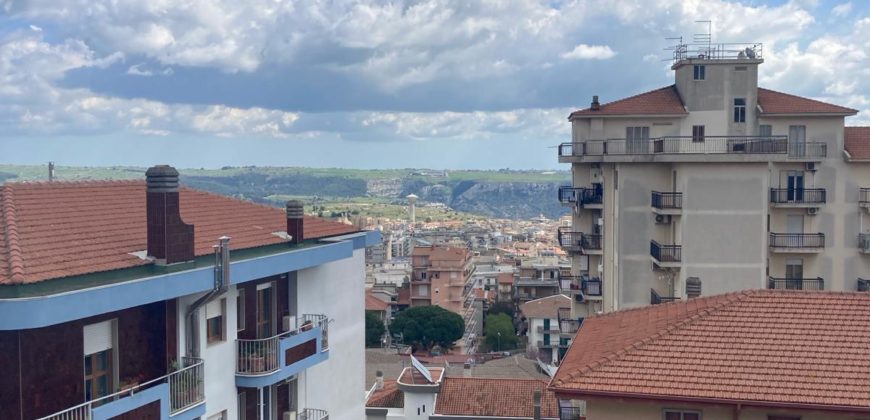 Affittasi appartamento panoramico Affittasi appartamento panoramico