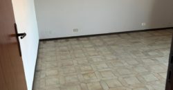 Appartamento quarto piano Zona Viale Europa Appartamento quarto piano Zona Viale Europa