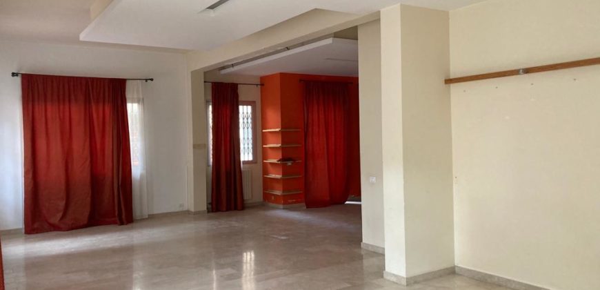 Vendesi o Affittasi Locale commerciale via G.B. Odierna, Ragusa