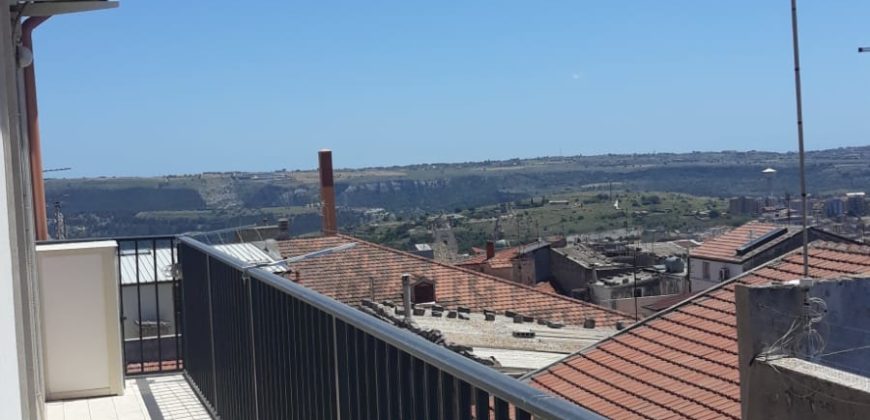 Bilocale arredato zona centro, Ragusa