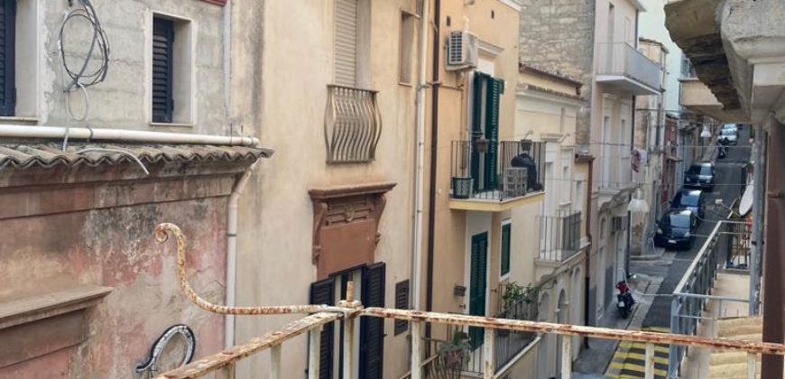 Casa singola via Oxilia, zona centro storico