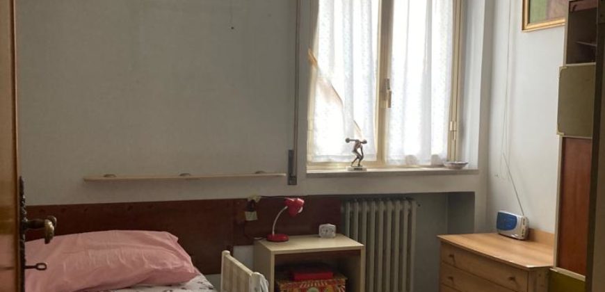 Appartamento piano terzo, via Archimede alta, Ragusa