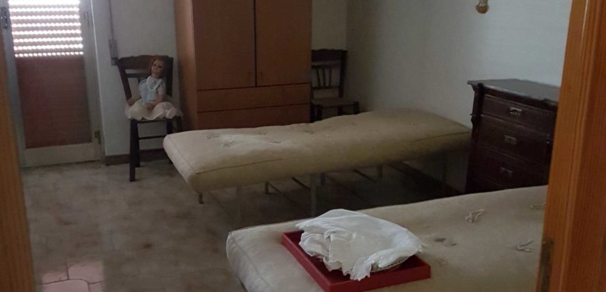 Casa singola con garage, via Oberdan, Ragusa