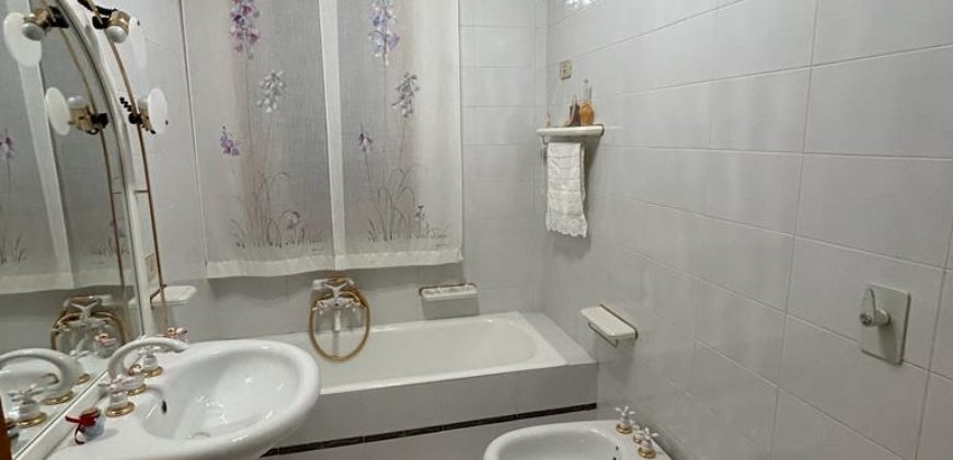 Appartamento in villa piano terra a pochi passi dalla clinica del Mediterraneo. Ragusa