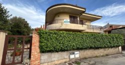 Villa Bifamiliare vicino alla Clinica del Mediterraneo. Ragusa