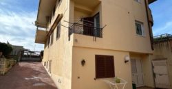 Villa Bifamiliare vicino alla Clinica del Mediterraneo. Ragusa