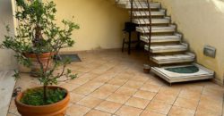 Appartamento in villa piano terra a pochi passi dalla clinica del Mediterraneo. Ragusa