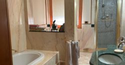 Imperdibile Occasione! Prestigioso Attico Panoramico con Ribasso del 22%!
