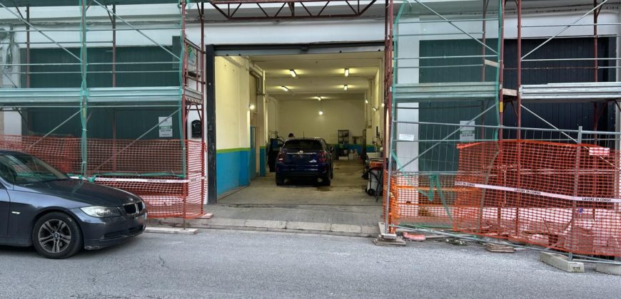 Locale uso magazzino, via Carducci, Ragusa