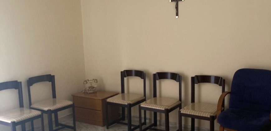 Vendesi casa singola, via Grotta d’acqua, centro. Ragusa