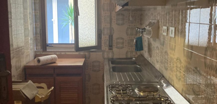 Vendesi casa singola, via Grotta d’acqua, centro. Ragusa