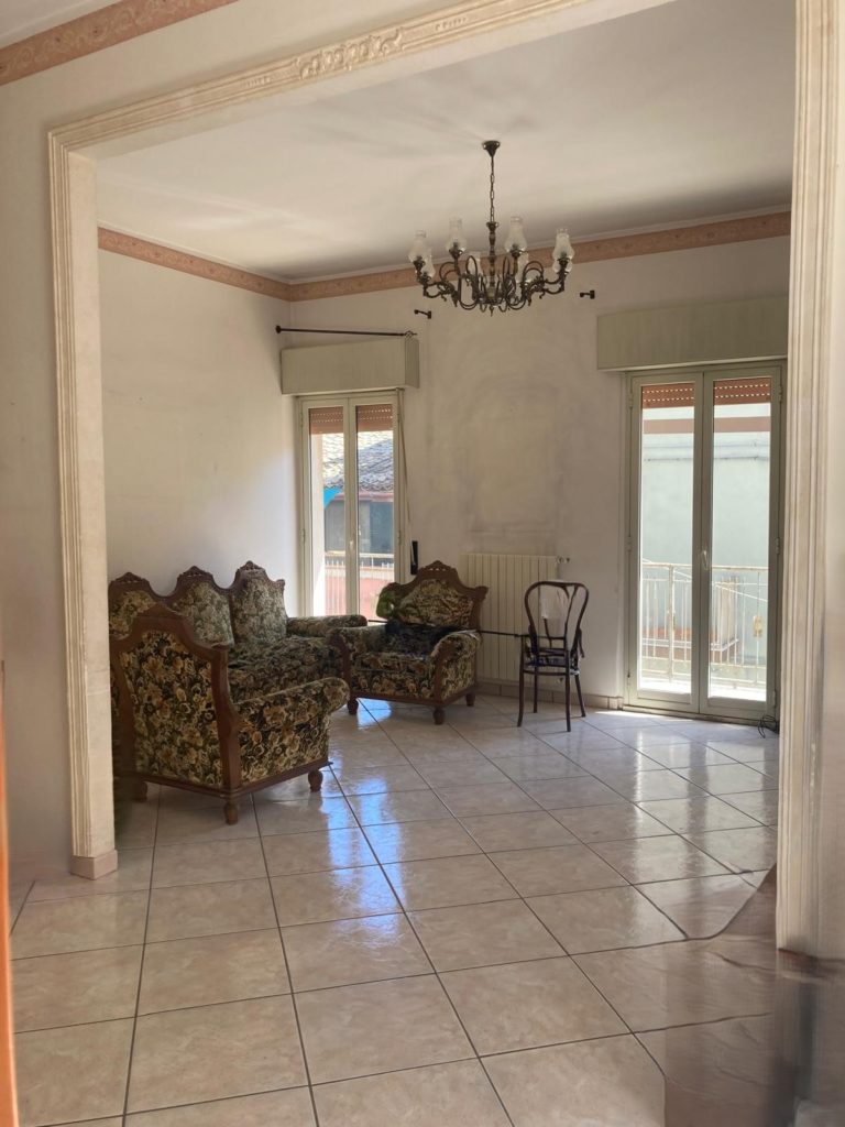 Appartamento piano primo via San Filippo, Ragusa