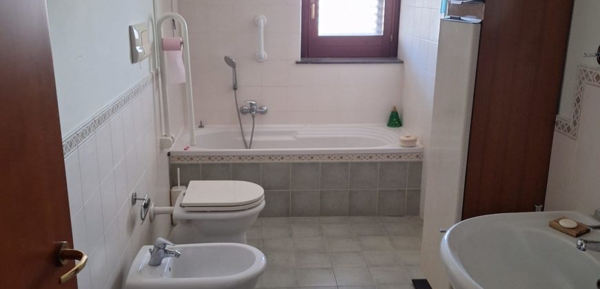 APPARTAMENTO ARREDATO IN AFFITTO, RAGUSA