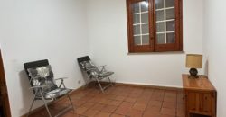 Villetta vista mare con terreno di pertinenza in contrada Castellana, Marina di Ragusa