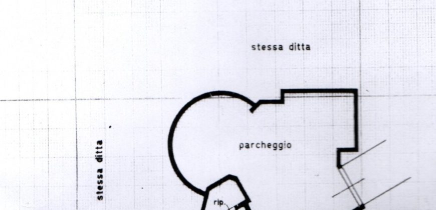 Villetta vista mare con terreno di pertinenza in contrada Castellana, Marina di Ragusa