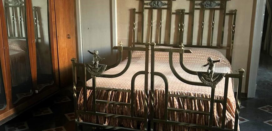 APPARTAMENTO IN PALAZZO NOBILIARE A DUE PASSI DAL DUOMO DI SAN GIORGIO A RAGUSA IBLA