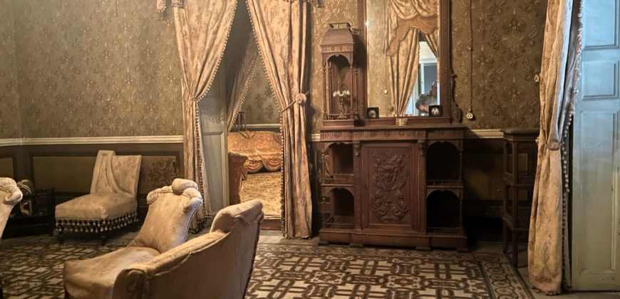 APPARTAMENTO IN PALAZZO NOBILIARE A DUE PASSI DAL DUOMO DI SAN GIORGIO A RAGUSA IBLA