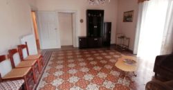 Appartamento con ingresso indipendente in Corso Italia