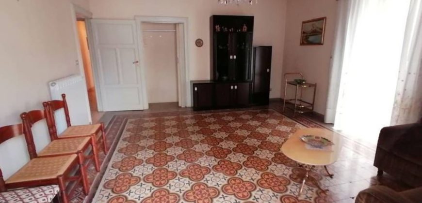 Appartamento con ingresso indipendente in Corso Italia