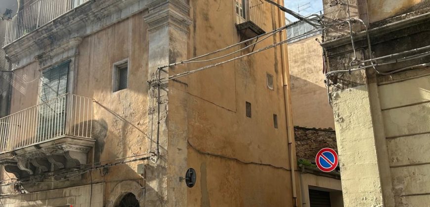 Casa indipendente in Via Mario Leggio