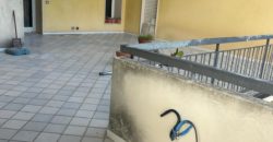 Ampio appartamento con terrazza in Via Carducci