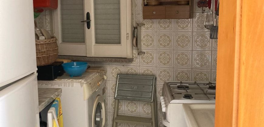 Edificio bifamiliare con garage, Zona Liceo Classico. Ragusa