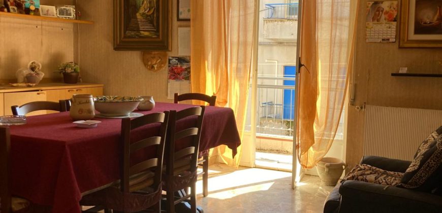 Appartamento piano primo, via del Faggio. Ragusa