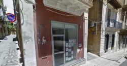 Locale commerciale in corso Vittorio Veneto a pochi passi dalla via Roma