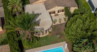 VILLA INDIPENDENTE CON PISCINA, PLAYA GRANDE