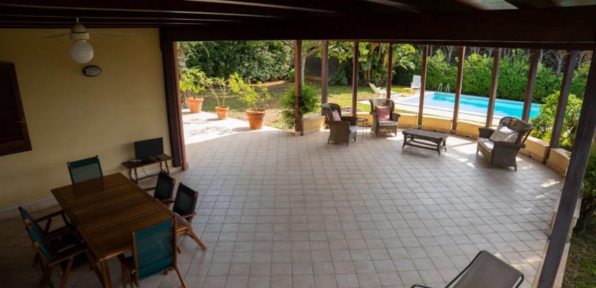 VILLA INDIPENDENTE CON PISCINA, PLAYA GRANDE